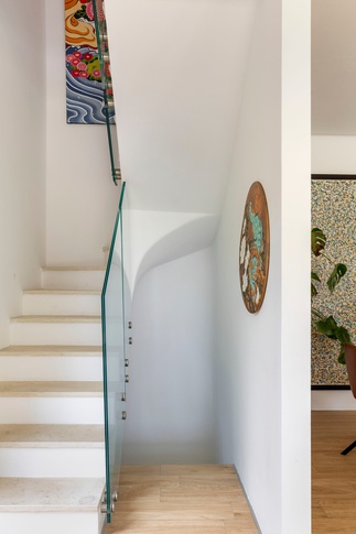 Scale in stile contemporaneo di null di Caterina Scamardella Architetto