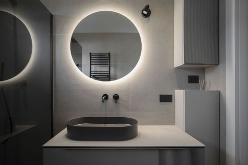 Bagno in stile japandi di 5 di APstudio