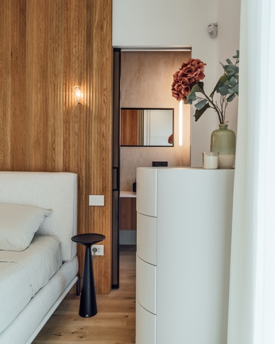 Camera da Letto in stile contemporaneo di 14 di Francesco Cardano Interior Designer