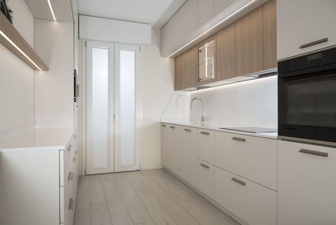 Cucina in stile contemporaneo di 10 di Patrizia Drudi Architetto