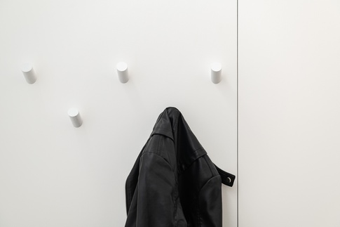 Ingresso in stile contemporaneo di 7 di MANUARINO architettura design comunicazione