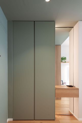 Open Space in stile moderno di 28 di SuMisura Architetti