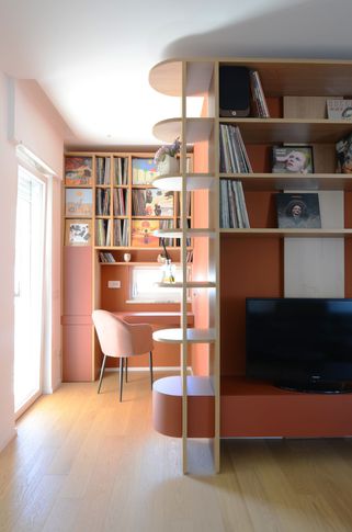 Soggiorno in stile contemporaneo di 18 di Fiorenzo D'Onofrio Architetto