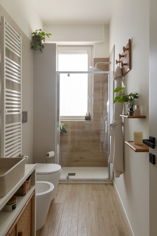 Bagno in stile retrò di 8 di Storie Design Studio Bagno in stile retrò di 8 di Storie Design Studio