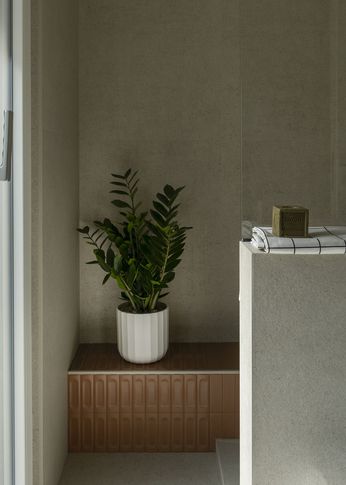 Bagno in stile contemporaneo di 6 di Michela Cordisco Studio