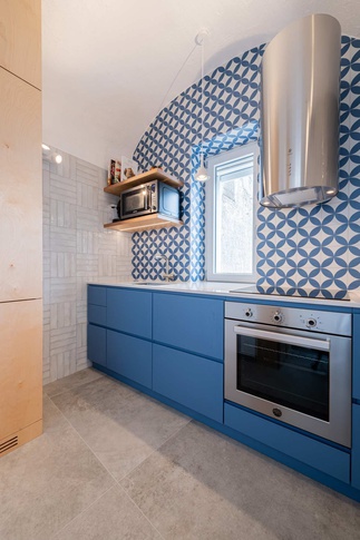 Cucina in stile contemporaneo di 3 di MANUARINO architettura design comunicazione
