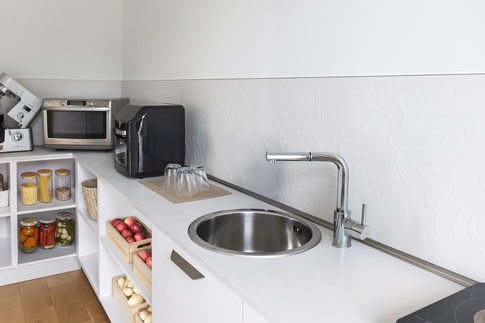 Cucina in stile contemporaneo di 5 di Studio MAC