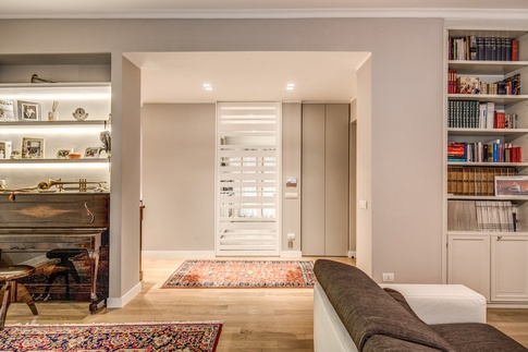 Soggiorno in stile contemporaneo di 30 di MOB Architects