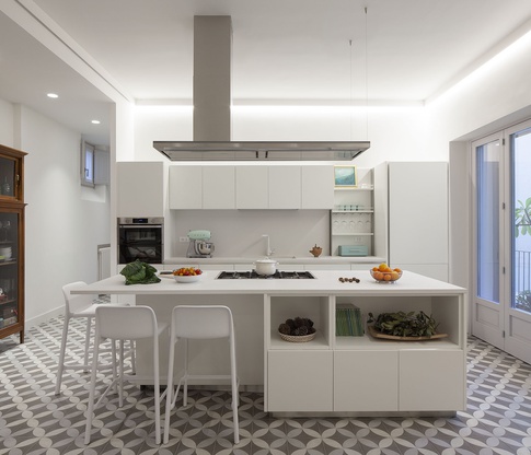 Cucina in stile contemporaneo di 30 di Indice Creativo - Eva Grillo architetto Cucina in stile contemporaneo di 30 di Indice Creativo - Eva Grillo architetto