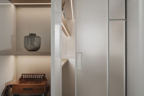 Open Space in stile contemporaneo di 19 di Patrizia Drudi Architetto