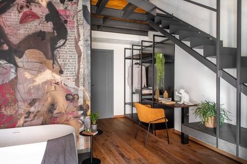 Camera da Letto in stile soft industrial di 25 di Marila Fasulo Architetto