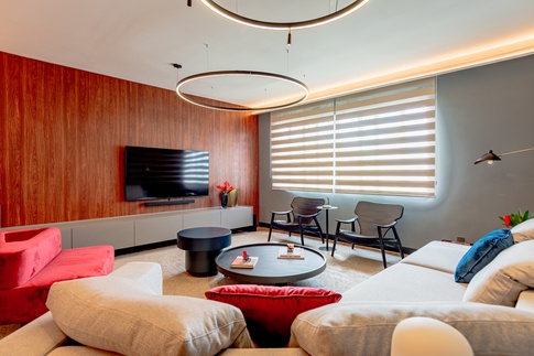 Soggiorno in stile contemporaneo di 80 di Guzlive