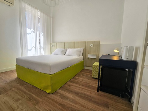 Camera da Letto in stile classico di 14 di Alessandra Gambino Architetto - AGA