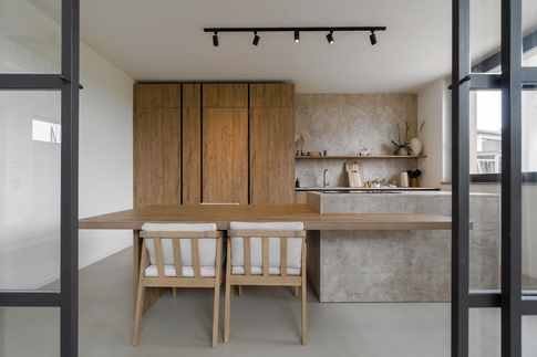 Cucina in stile soft industrial di 18 di Simona Fogalesi interior designer