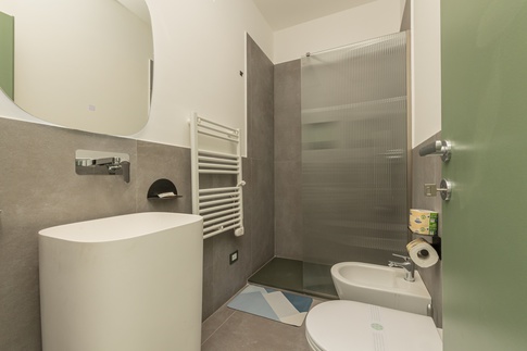 Camera da Letto in stile urban di 40 di Valentina Solera Architetto