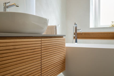 Bagno in stile contemporaneo di 6 di LD Arch & Design