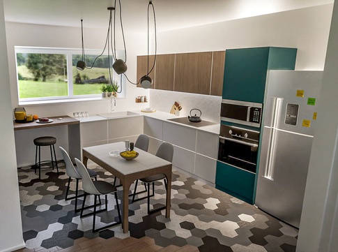 Cucina in stile moderno di 20 di Caterina Scamardella Architetto