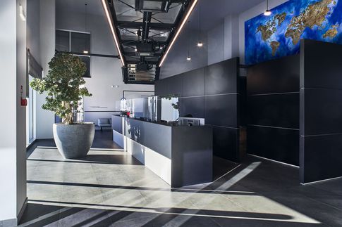 Open Space in stile industriale di 3800 di LORENZO FRANZI FOTOGRAFIA