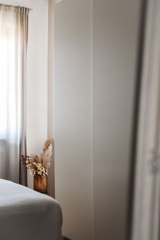 Camera da Letto in stile nordico di 15 di Studio LABventinove