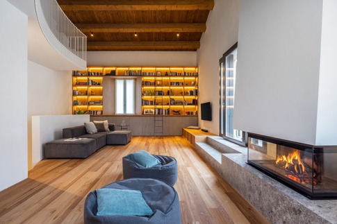 Open Space in stile contemporaneo di 70 di Arredamenti Andalo