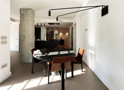 Cucina in stile contemporaneo di 25 di B2Carchitetti