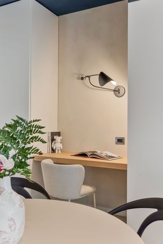 Open Space in stile minimal di 28 di Sofia Carta Studio