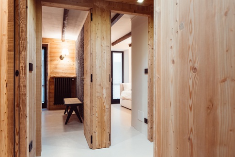 Open Space in stile rustico di 15 di L’usine