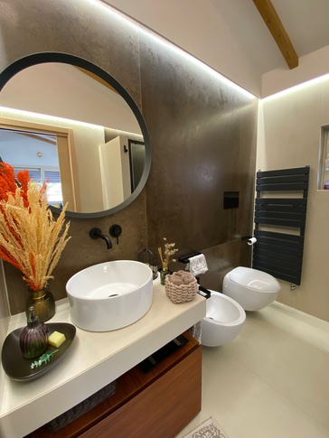 Bagno in stile contemporaneo di 6 di IMA STUDIO Bagno in stile contemporaneo di 6 di IMA STUDIO