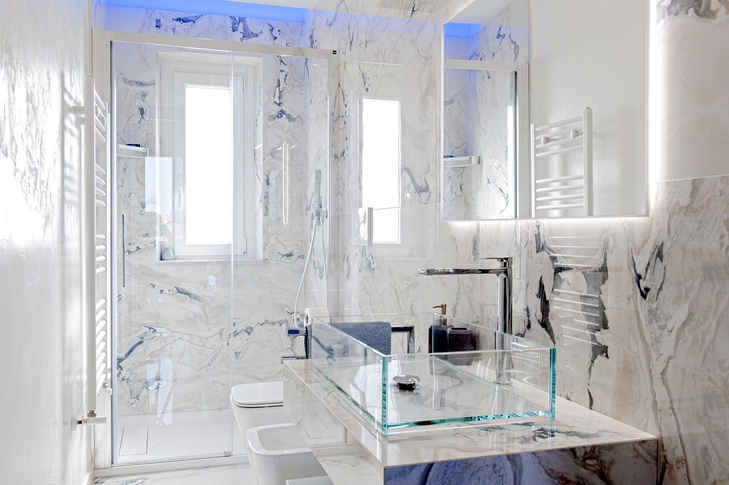 Bagno in stile contemporaneo di 12 di Luca Bucciantini Architettura d' Interni