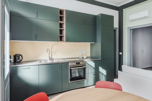 Open Space in stile contemporaneo di 19 di Annalisa Carli Architetto