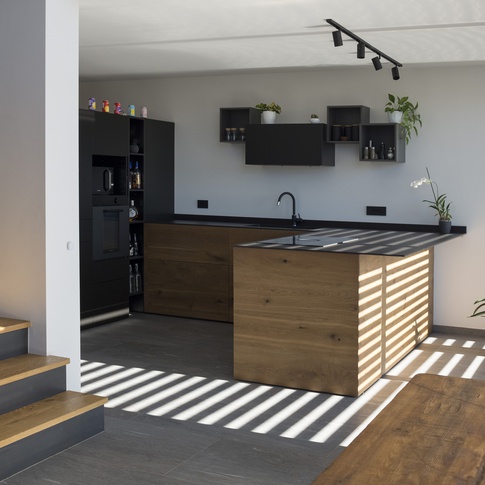 Open Space in stile industriale di 70 di sma architetti