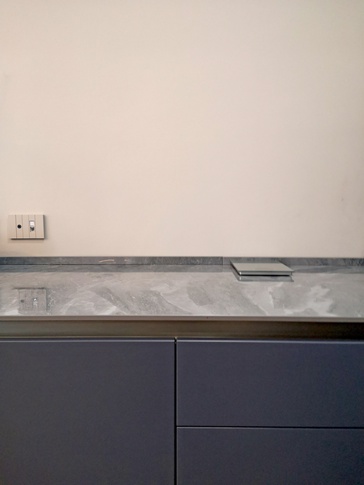 Open Space in stile minimal di 40 di Giulia Grillo Architetto