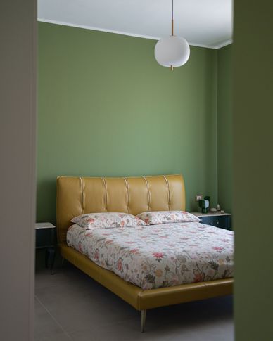 Camera da Letto in stile contemporaneo di 17 di Studio Carlone