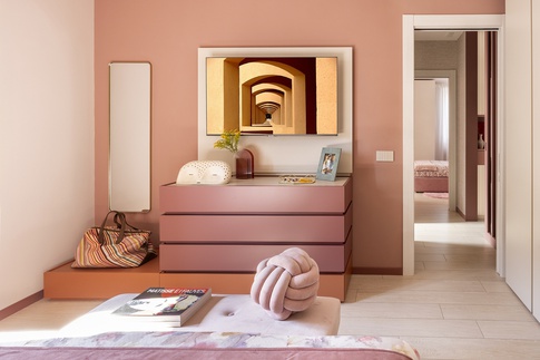 Camera da Letto in stile contemporaneo di 16 di Michele Schiano Moriello - Interior designer