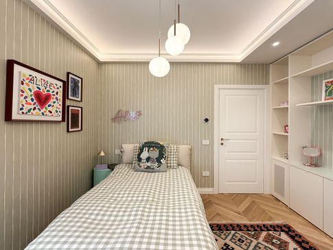 Cameretta Bambini in stile contemporaneo di 14 di Studio Gaetano Riccardelli