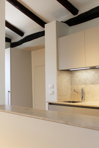 Open Space in stile contemporaneo di 40 di Moltefacce SRL