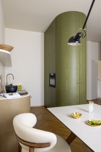 Cucina in stile contemporaneo di 15 di induestudio