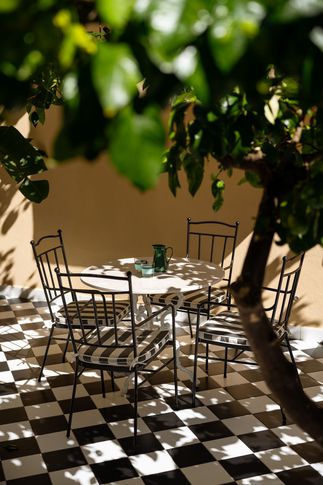 Giardino in stile vintage di 90 di Coluccio architetti Giardino in stile vintage di 90 di Coluccio architetti