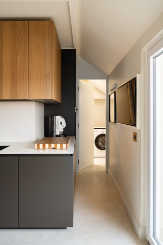 Cucina in stile contemporaneo di 13 di Studio Gaetano Riccardelli