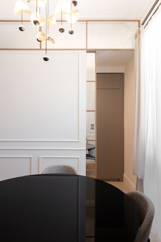 Sala da Pranzo in stile classico di 20 di Caprioli Architetti