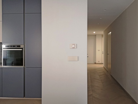 Open Space in stile minimal di 40 di Giulia Grillo Architetto