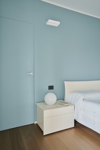 Camera da Letto in stile contemporaneo di 14 di GB+S | Gianluca Bugeia Studio Camera da Letto in stile contemporaneo di 14 di GB+S | Gianluca Bugeia Studio
