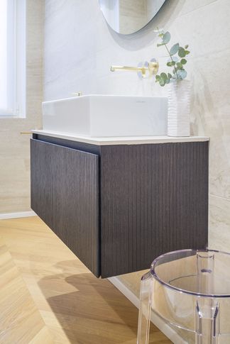 Bagno in stile contemporaneo di 5 di BB1 Architettura & Design