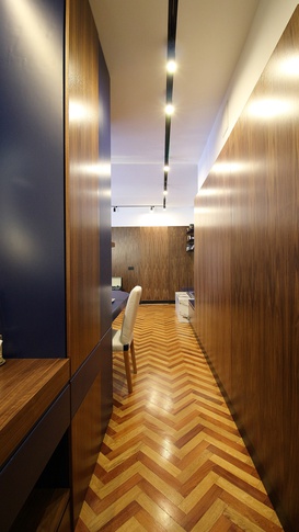 Open Space in stile moderno di 50 di 4rch gruppo di architettura