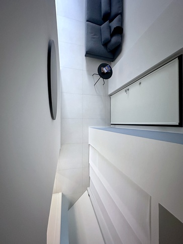 Ingresso in stile minimal di 5 di Valeria Eva Rossi Architetta