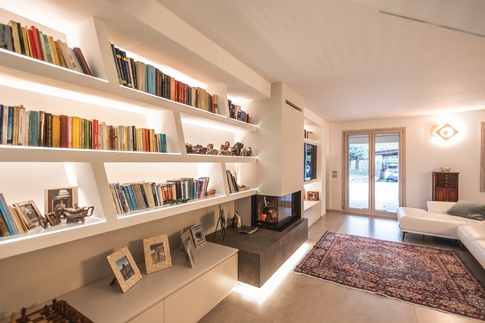 Soggiorno in stile moderno di 35 di Architetto Zavagnini Daniele