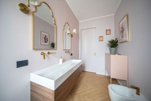 Bagno in stile contemporaneo di 7 di Gianluca Chiocca Interior Design Studio