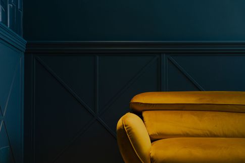 Soggiorno in stile contemporaneo di 25 di Menniti & Mercuri S.r.l