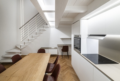 Open Space in stile contemporaneo di 30 di Studio DOM