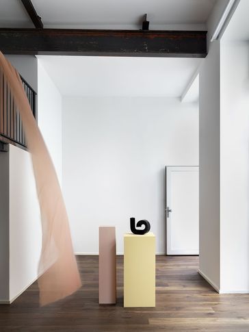 Open Space in stile contemporaneo di 65 di ZPSTUDIO